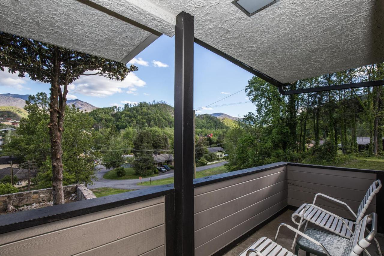 Chalet Inn Gatlinburg Exterior foto